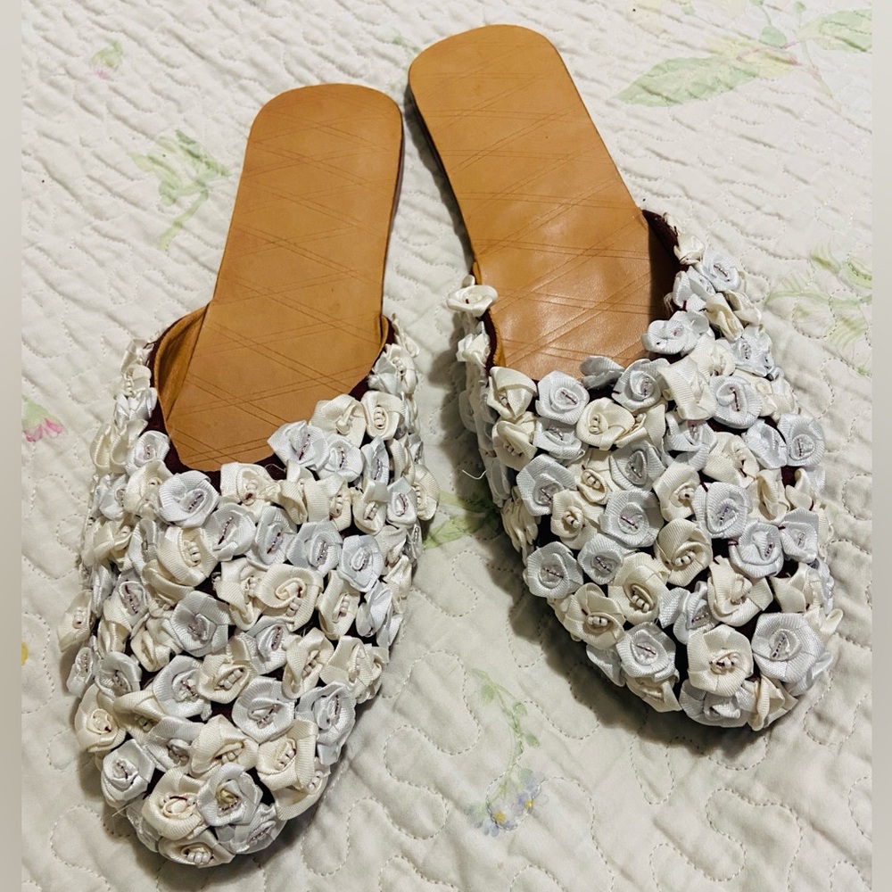 Elegant Floral Embellished Women's sandals